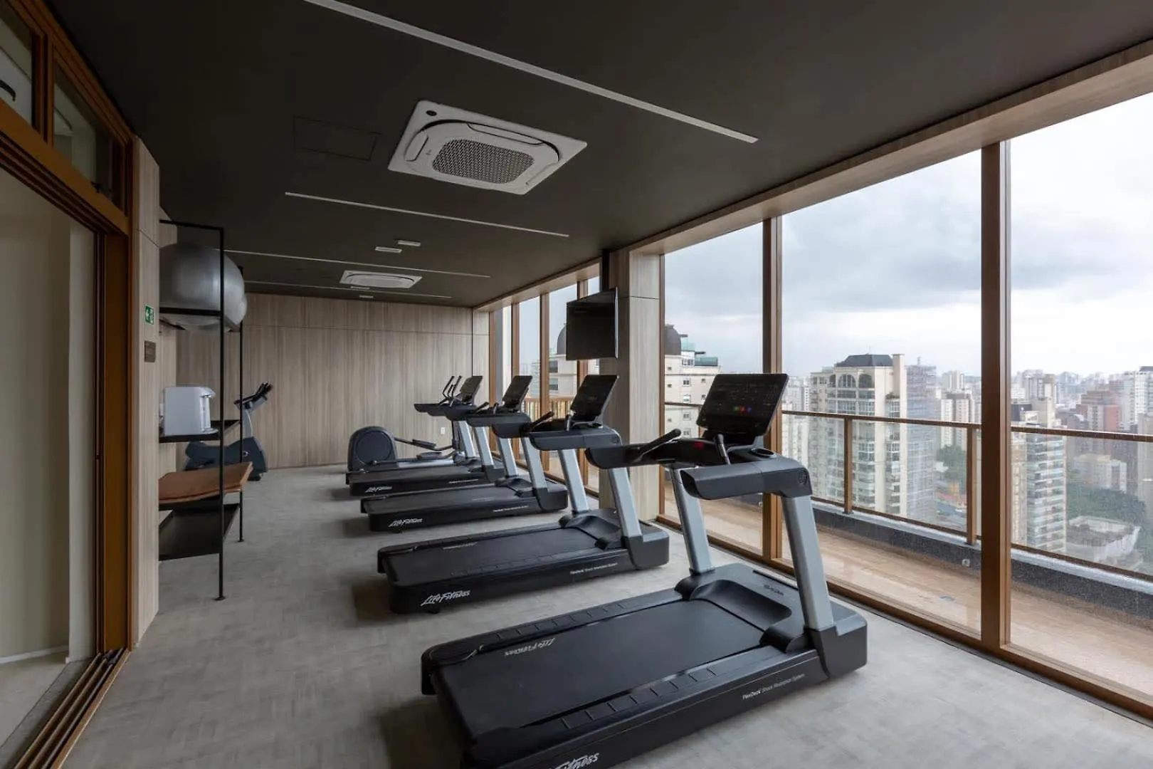 Cyclinn Vila Nova Conceicao Sao Paulo Apartment